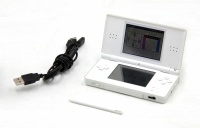 Игровая приставка Nintendo DS Lite White